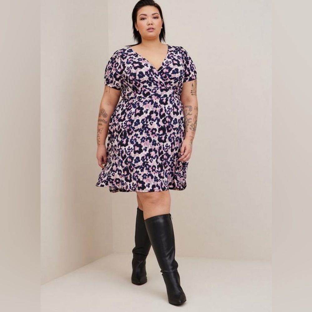 Torrid | NWT Mini Studio Knit Surplice Dress | Size 10 M/L 00